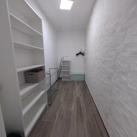 Hornblick Mit 1 Doppelbett Und 2 Schlafsessel Mindestaufenthalt 2 Naechte Apartamento